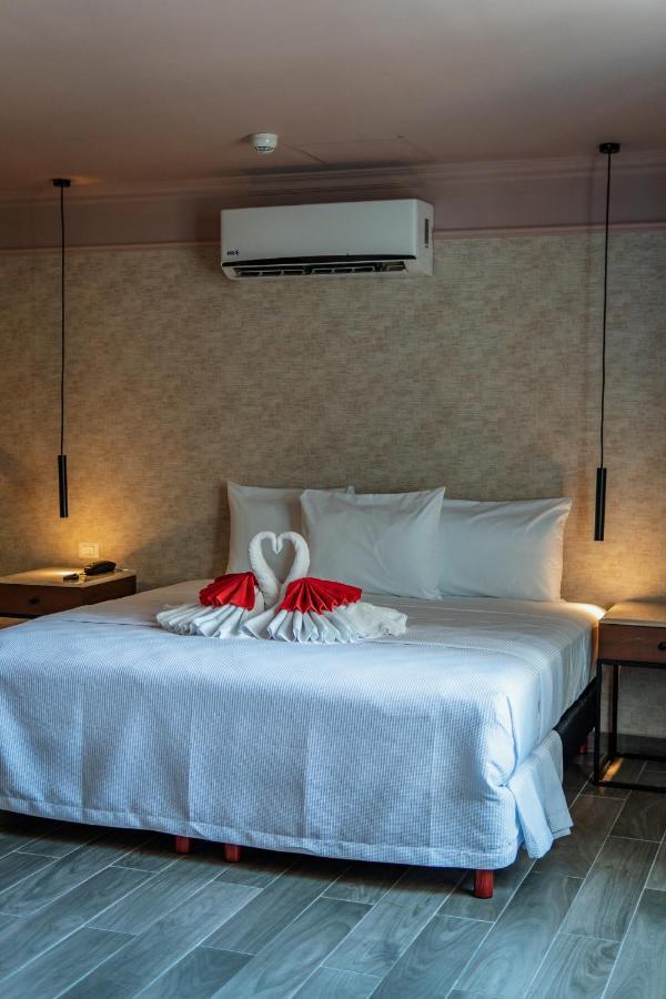 Hotel Mid Project 梅里达 外观 照片