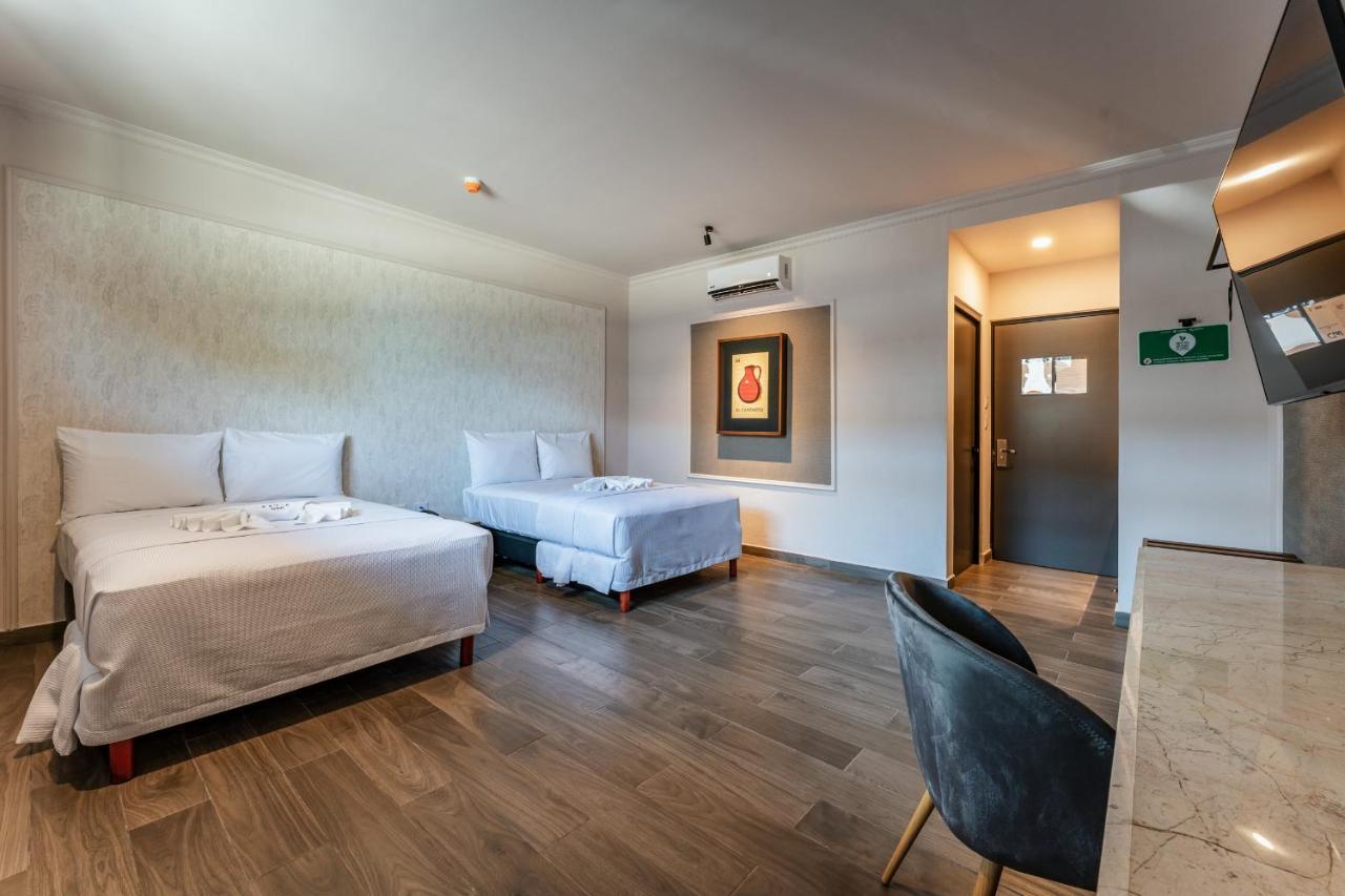 Hotel Mid Project 梅里达 外观 照片